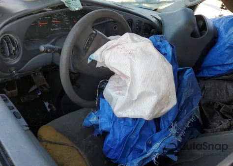 2008 Ford Econoline E350 Super Duty Wagon z USA, uszkodzony, nr VIN 1FBSS31L48DB32006